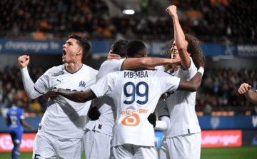 法甲巅峰对决：马赛VS巴黎圣日尔曼 赛前深度解析与比分预测