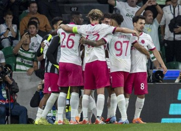 第86分钟绝杀！法甲领头羊轰然倒下，遭遇逆袭，欧冠3场2负