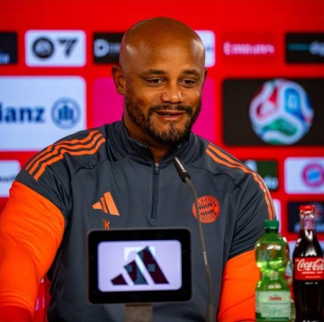 开局10连胜净胜30球！9亿豪门创造足坛新纪录 主帅加冕历史第一人