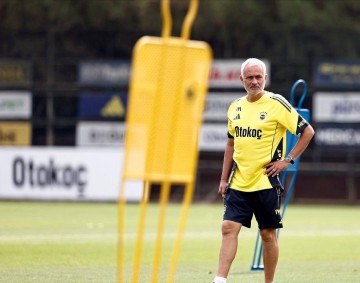 穆里尼奥瞄准本菲卡土耳其籍左边锋，攻破费内球门