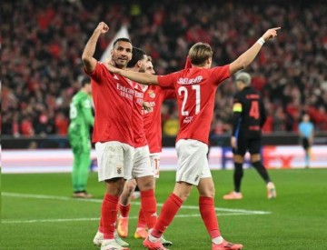 穆帅暴怒！费内巴切2点球遭无视+绝杀被吹，3000万欧悬了