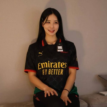 意甲联赛：莱切一鲸落万物生，AC米兰进攻线受损