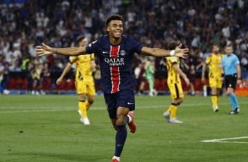 巴黎因欧冠决赛多项违规行为，遭欧足联罚款14.8万欧元