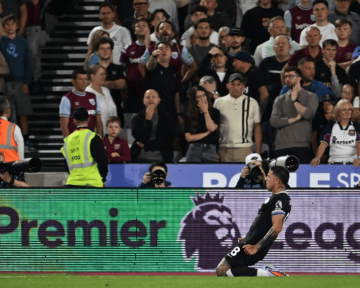 佩德罗造3球，巴西天才造队史纪录！切尔西5-1铁锤帮痛击前任主帅