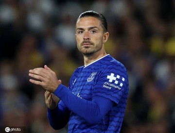 英超替补登场 格拉利什迎来埃弗顿生涯首秀</title>
        
    <title>英超替补登场 格拉利什迎来埃弗顿生涯首秀