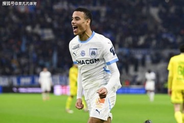 48场30球他是曼联最大“意难平”：豪门争相购买，好在有50%分成