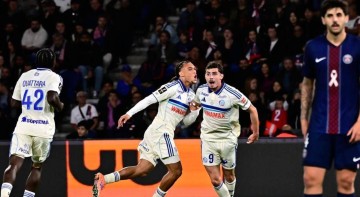 19岁金童创纪录救主，恩里克又搞砸了：2场丢4分，阿根廷前锋领跑射手榜