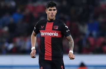 德甲年轻中卫成为英超压哨签约目标？23岁新晋领袖加盟热刺